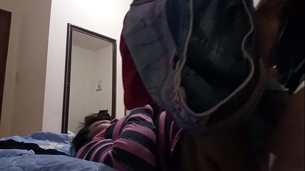 I meet my mother-in-law to have sex all day, her husband is at work and doesn't know anything about anything