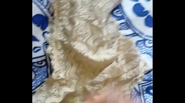 Cumming on dirty panties