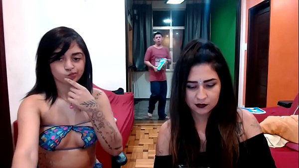 Download Video - MUITA PUTARIA E SACANAGEM COM NINFETINHAS NOVINHAS NO MEU APE COM PERNOCAS SUMAYA GANESHA LUNNA REAL E JOY CARDOZO
