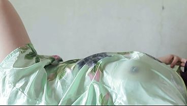 Silksatin69 - Es realmente agradable follar un coño súper mojado y húmedo, el último porno indonesio