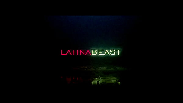 DESCOBRIU QUE O NAMORADO ESTAVA COMENDO A AMIGA DE TRABALHO ENT&Atilde;O RESOLVEU DA O TROCO