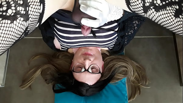 Download Video - Auto cumshot facial sissy