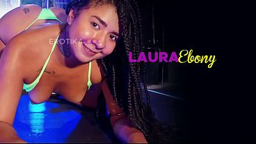 Laura Ebony - Debutante anal - EROTIKAXXX - Gravado na boate Orfeu Canoas - TRAILER