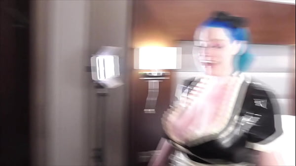 Alice REALLY wants the Maid job!