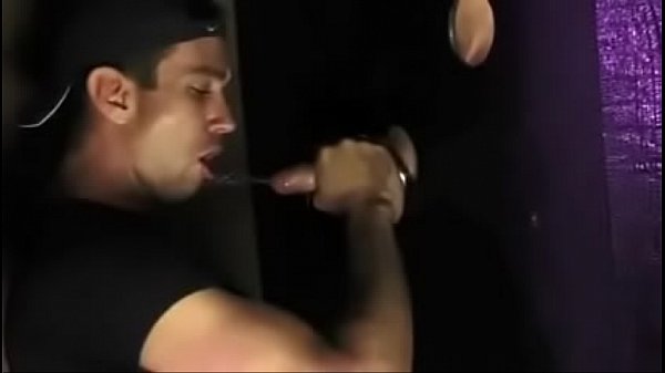 Dude Takes Piss on Face & Sucks This Huge Dick ...