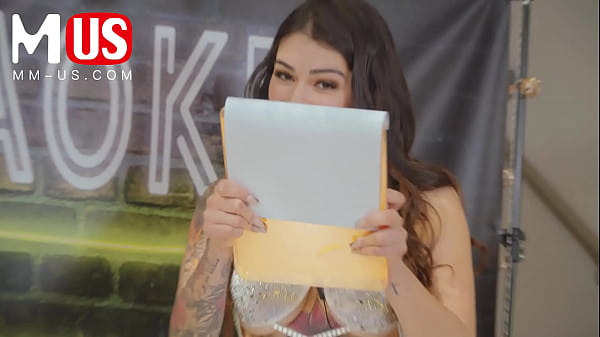 Download Video - Jerkaoke- Gianna Dior and Alex Mack - EP 1