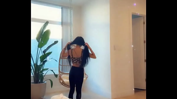 Made It To Dallas I’ll Be Here Till Friday! #dallas #petite #livinglarge #alexaskyethatbitch