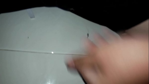 thumb spin hand