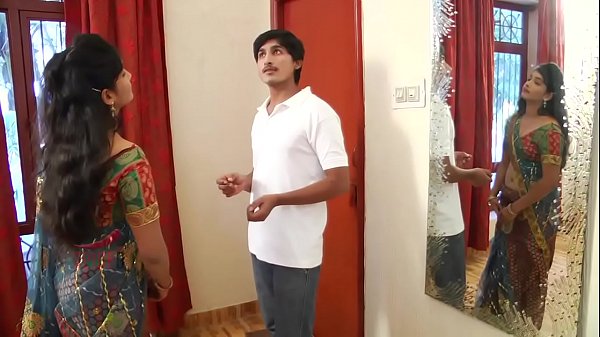 128 ~~ 256 ~~ Romance Avec Une Femme Au Foyer Indienne Avec Une Locataire Céleste Uuid-5824A495Bf74D