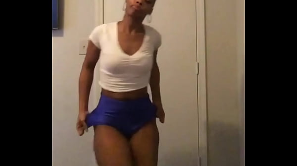 Big booty Bebe shaking dat monster ass
