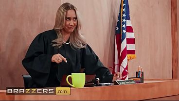 Download Video - BRAZZERS - Big-Tit MILF Alexis Fawx Demands Anal Compensation From Damion As The Judge Gets An Eyeful