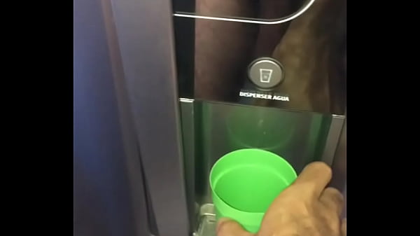 Beba muita água galera