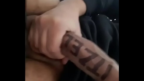 Te gustaría el nombre de tu putita sobre una bu...