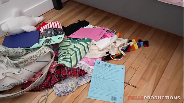 Pegas Productions - La plantureuse Camille Angel