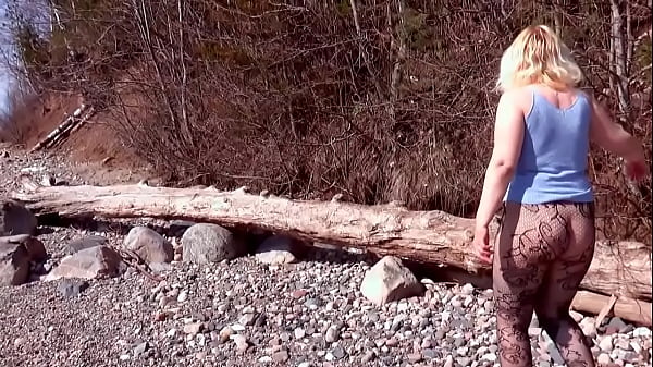 Fishnet pantyhose on big ass