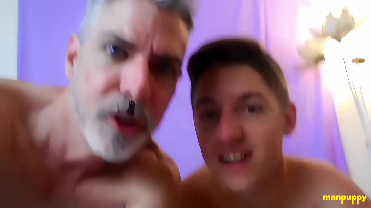 ManPuppy: Devin Jones y Richard Lennox follan duro y quieren un juego travieso
                    tattoo amateur fetish kissing gay twink daddy kink big dick dilf jerk off jerking off gay sex old and young gay porn gay fetish porno gay muchos negros