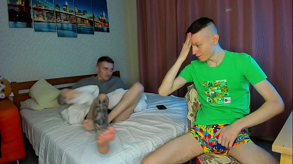 after college throbbing boner forces twink jerk 