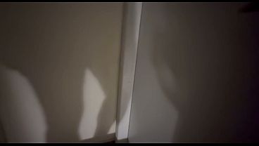 SAFADA TAVA TOMANDO NA BUCETA APERTADA MAIS QUIS UMA GOZADA DENTRO DO CU