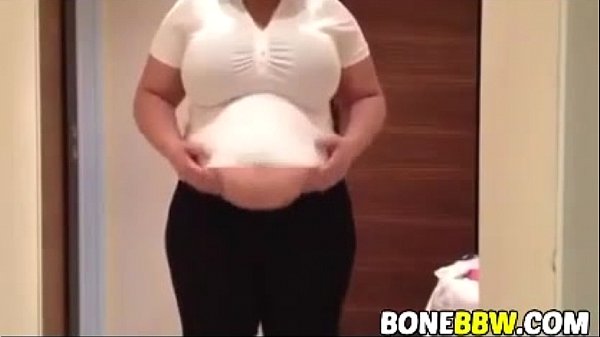 Sexy chubby babe teasing