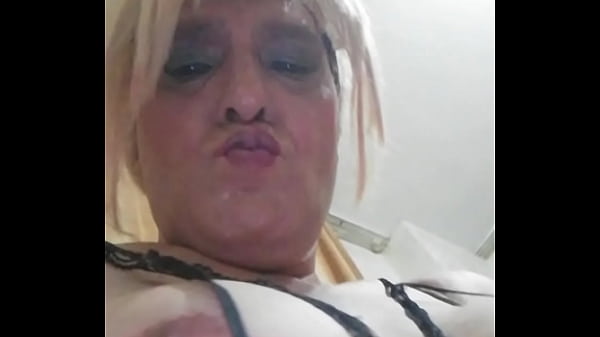 Download Video - Travesti Sevda big titsy