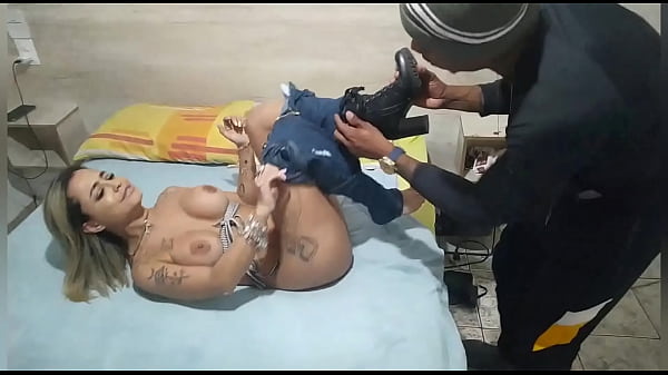 Download Video - Fui sequestrada e o bandido me obrigou a fuder com ele&period; Izabela Pimenta - Will Mastro - Gustavo Asbach https&colon;&sol;&sol;izabelapimenta&period;com&sol;