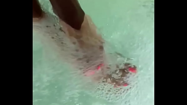 imagine what I can do to you with my feet