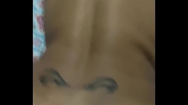 Manger Une Brune Chaude