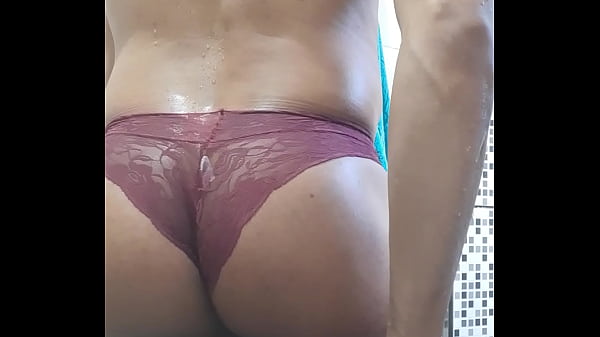 Bem discreto, mas cheio de tesão!!!