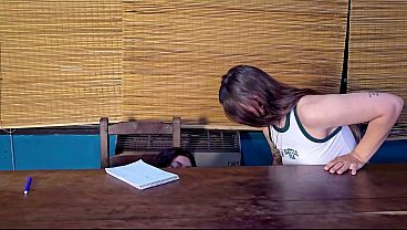 大学の友達の家に勉強しに行ったんだけど、結局彼の巨大なチンポを巡って喧嘩になってしまった。