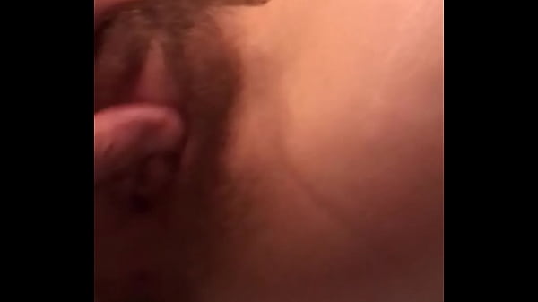 AKprettytoes - Daddy rubbing my pussy (clit swollen)