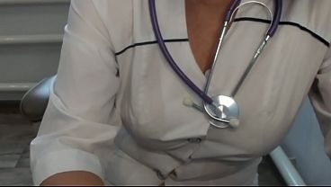 The doctor allowed me to watch her masturbate