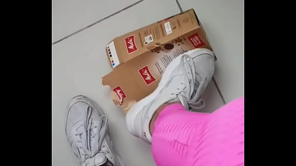 Forever Feet Crush?#feet #feetcrush #feetcrushing #feetstomping #sneakers #sneakerfetish #fetish