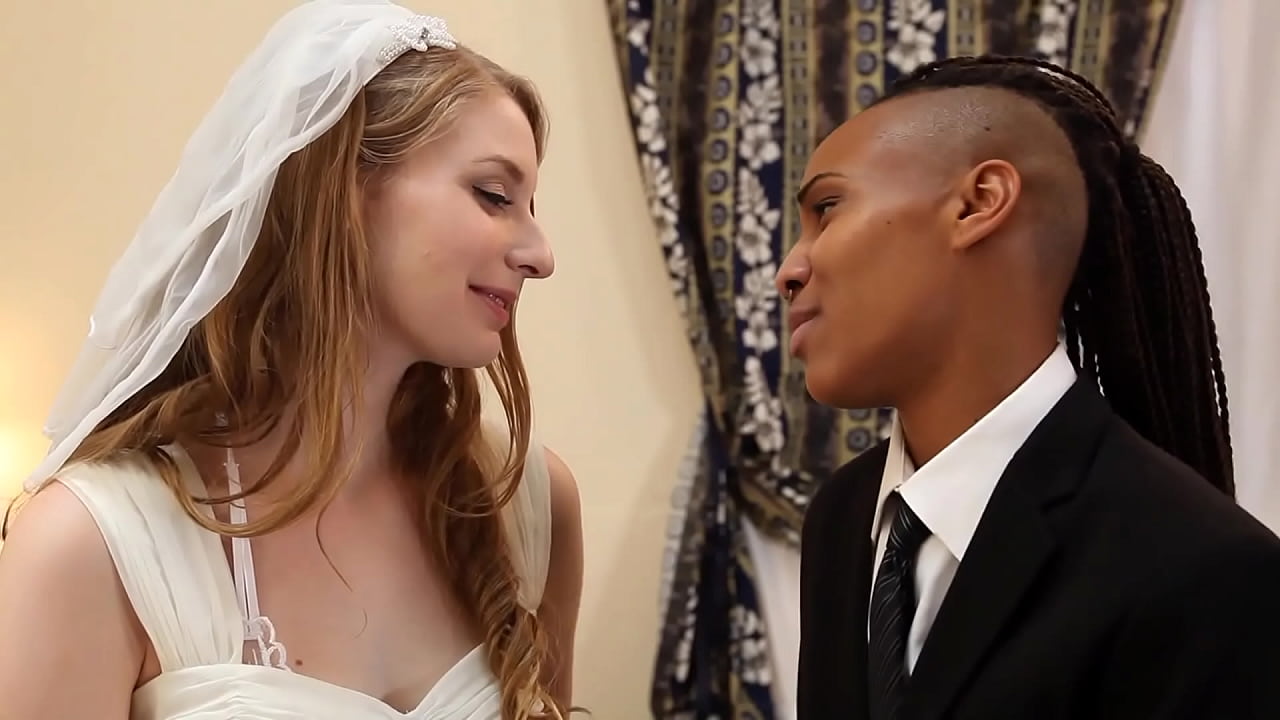 ¡¡¡DEBES VER!!! Noche de bodas lésbica XXX - interracial lesboporno
                    lesbian interracial petite girlfriend rough sex wedding bisexual real orgasm multiple orgasms skinny body only women muchos negros