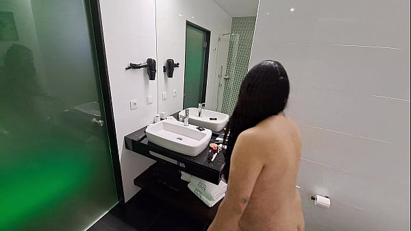 Tinder wife fucks stranger at the motel and eats his cum