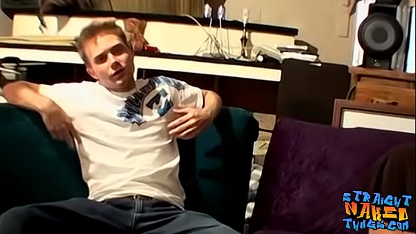 Download Video - Two straight thugs jack off their fat cocks and cum