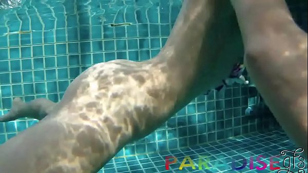 Fox twins swim naked and let boyfriend fuck them underwater