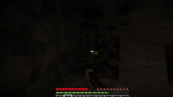 Minecrafter mines like crazy without using pills!! (You won't believe what happens at 24:01)