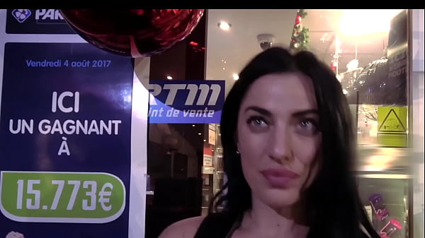 Sabrina, beautiful Italian, wants a good French cock