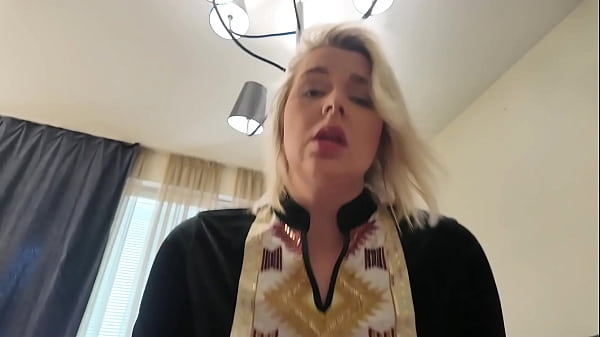 Sar???n �vey Anne Gen� O?lana Siki? Dersi Veriyor