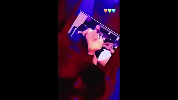 A Ghanaian man  makes anitawetpussy wet by watching a porn video from his-phone