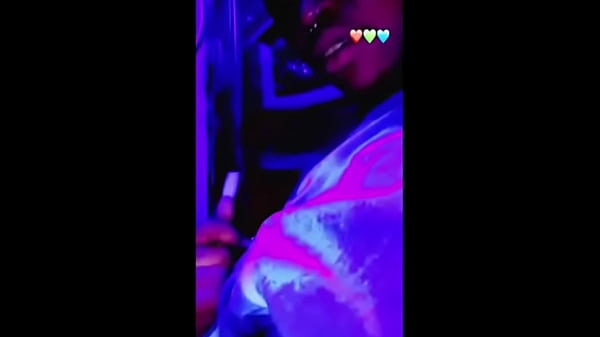 A Ghanaian man  makes anitawetpussy wet by watching a porn video from his-phone