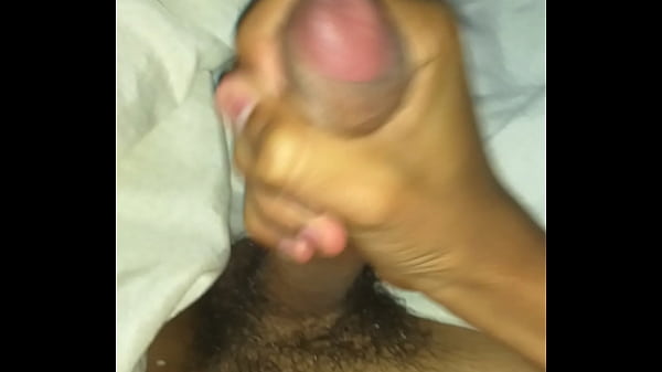 Novinho na punheta gostosa