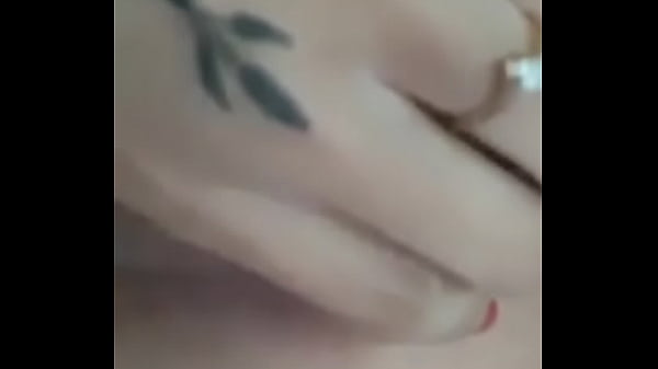 Elisa Sánchez se másturba