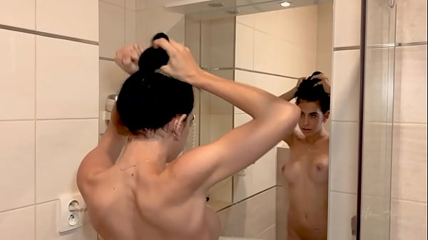 My friend's husband is not here and she still does not know how to bathe alone.