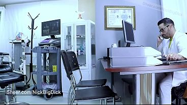 Lulu shudders as she gets fucked on the couch