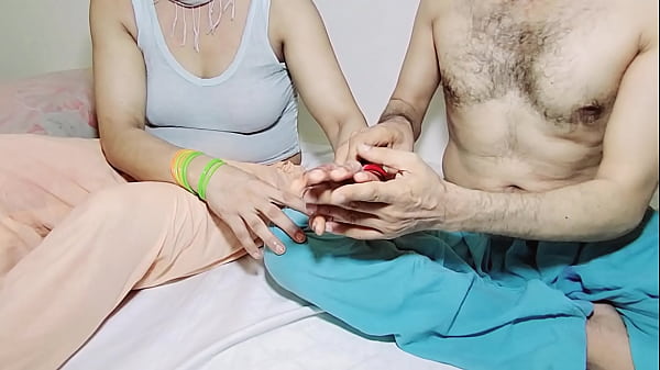 Punjabi Muslim Bhabhi xxx Anal Sex, Hot Dever fucked indian Big ass doggystyle in hindi audio