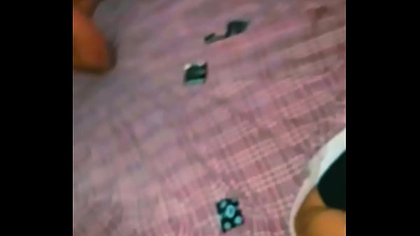 Faire La Fête Avec Des Amis Hétéros