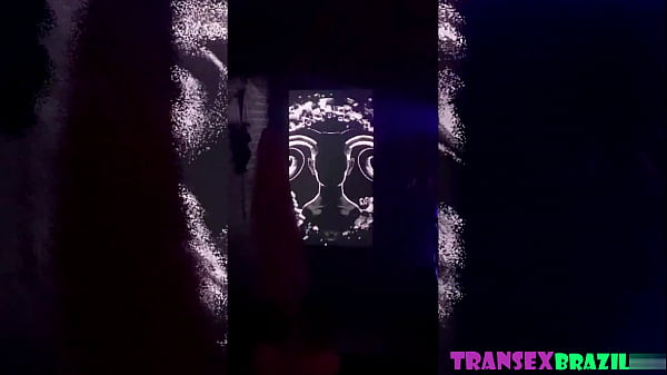 Era pra ter sido s&oacute; mais uma balada de Hallowee...