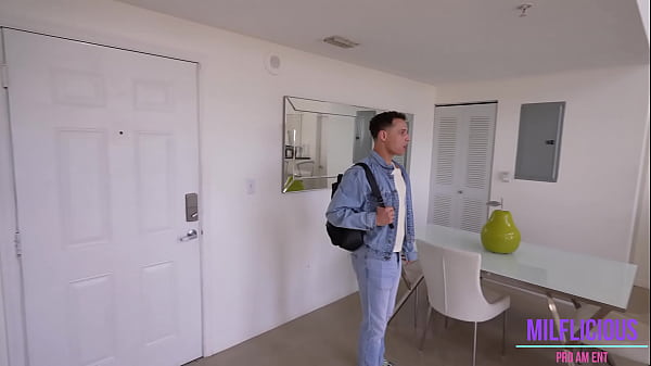 Hot Milf Anya Volkova Seduces her Stepson