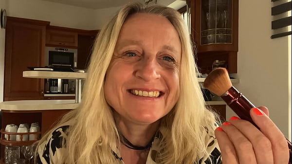 Small horny makeup video